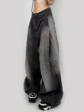 Washed Contrast Waist Pleated Relaxed Leg Boyfriend Jeans